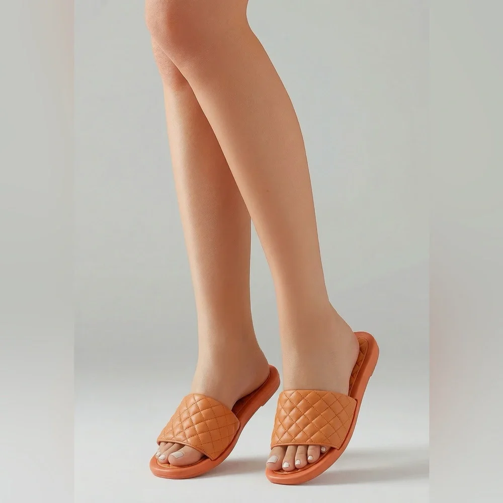APL Quilted Lisa Terracota Napa Leather slides women’s size 7 - Picture 1 of 3